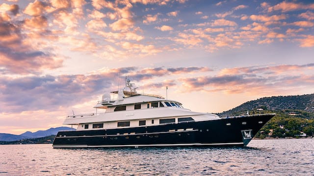 Superyacht MAGIX