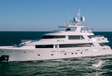 Power yacht in Florida - Blue Time